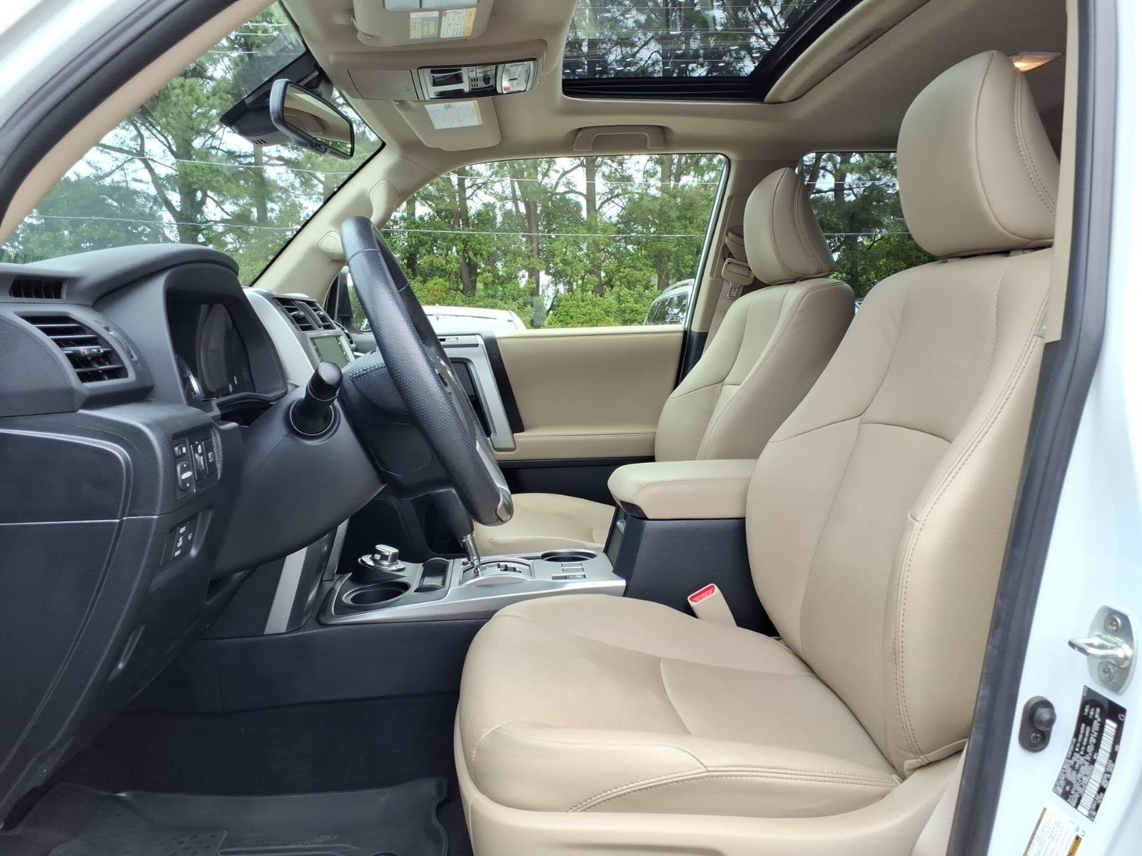 Used 2024 Wind Chill Pearl Toyota Limited image 12