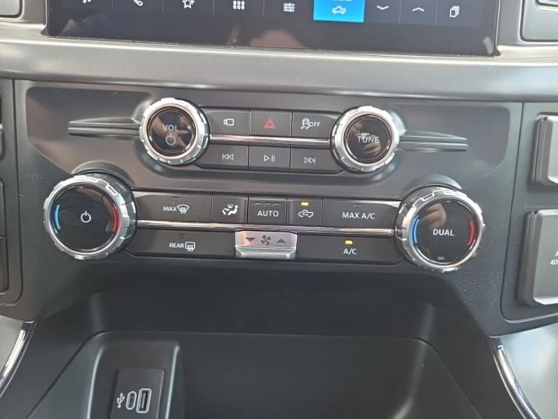 New 2026 Oxford White Ford F-250® XL image 39