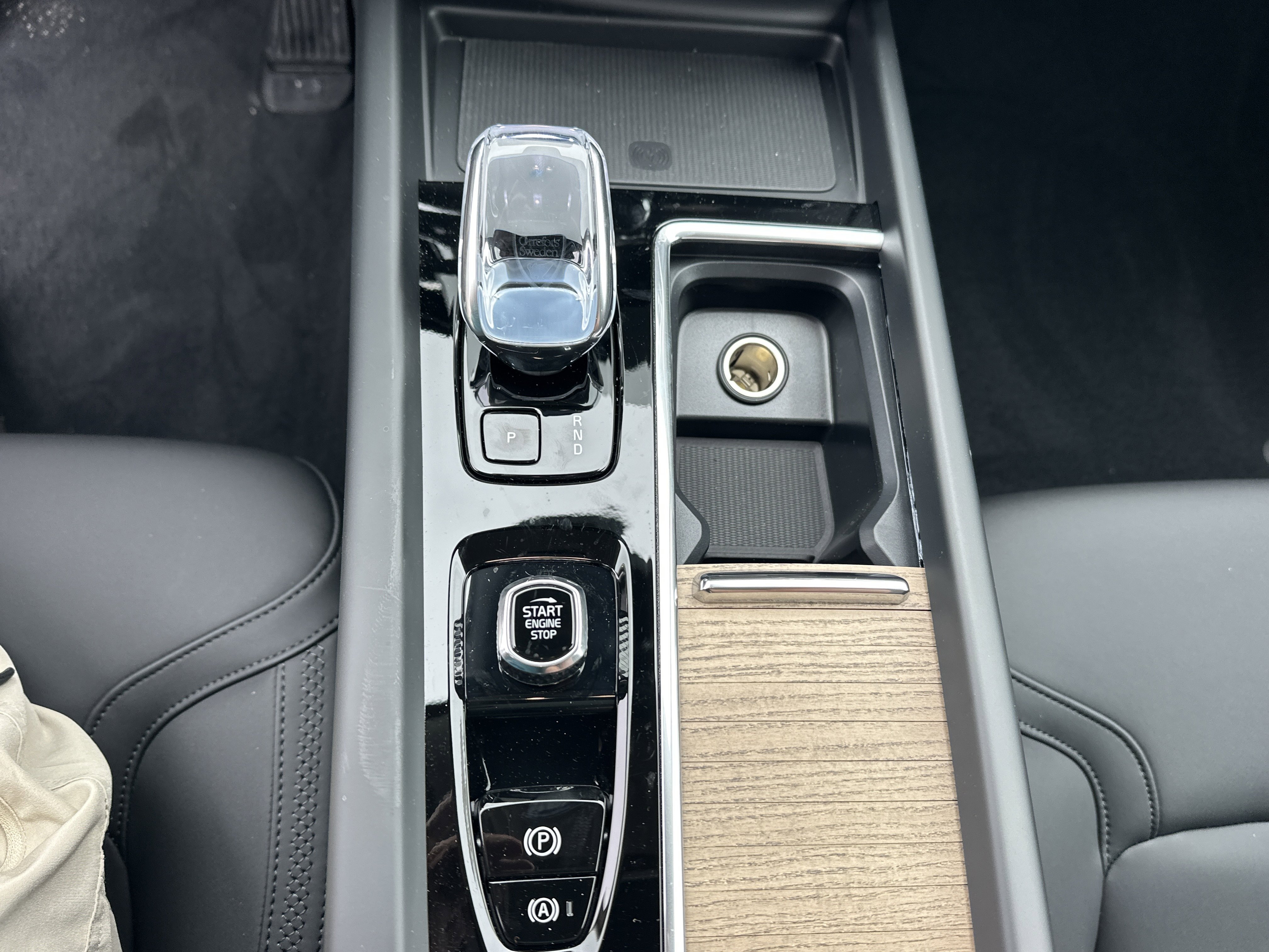 2026 Volvo XC90 Core - Photo 21