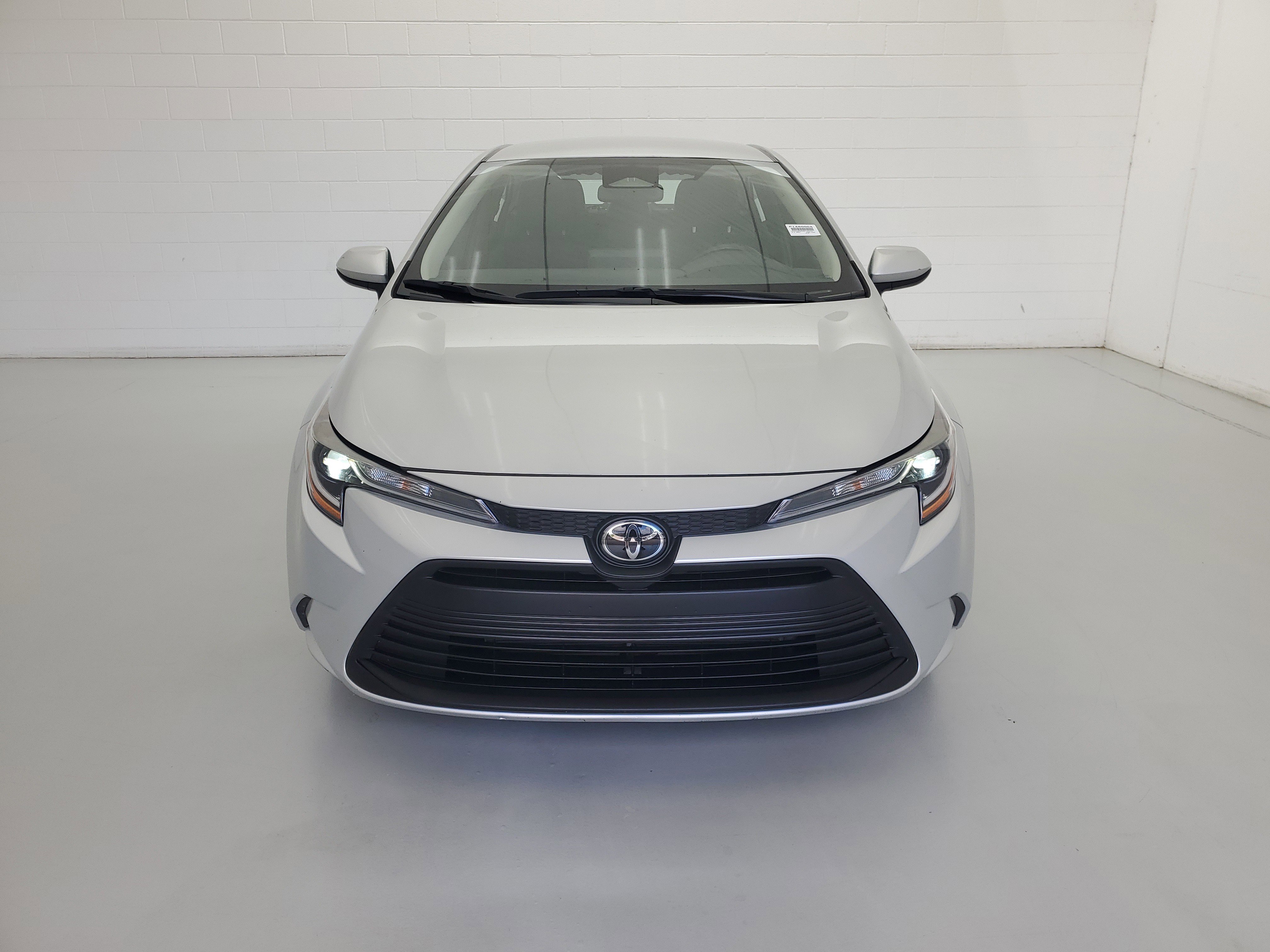 Used 2024 Classic Silver Metallic Toyota LE image 3