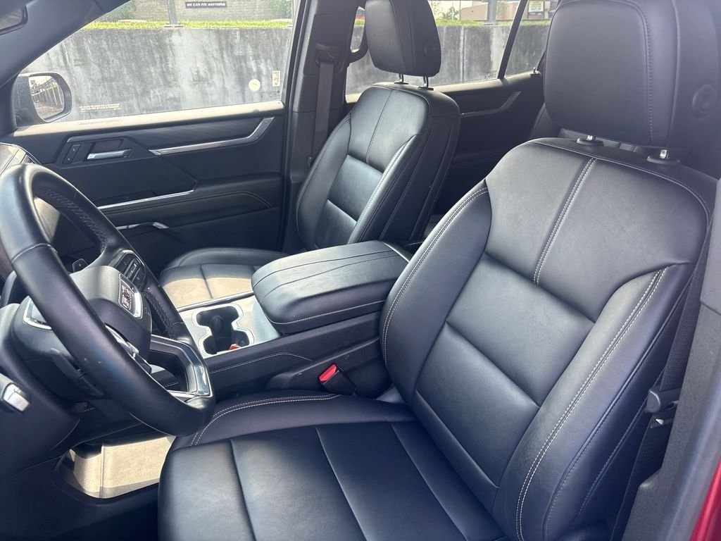 Used 2024 Red GMC Elevation image 13