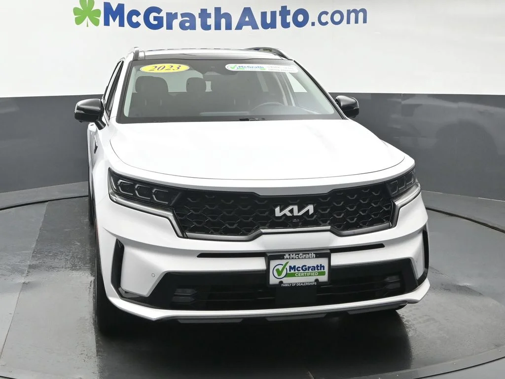 Certified Used 2023 White Kia SX-Prestige image 5