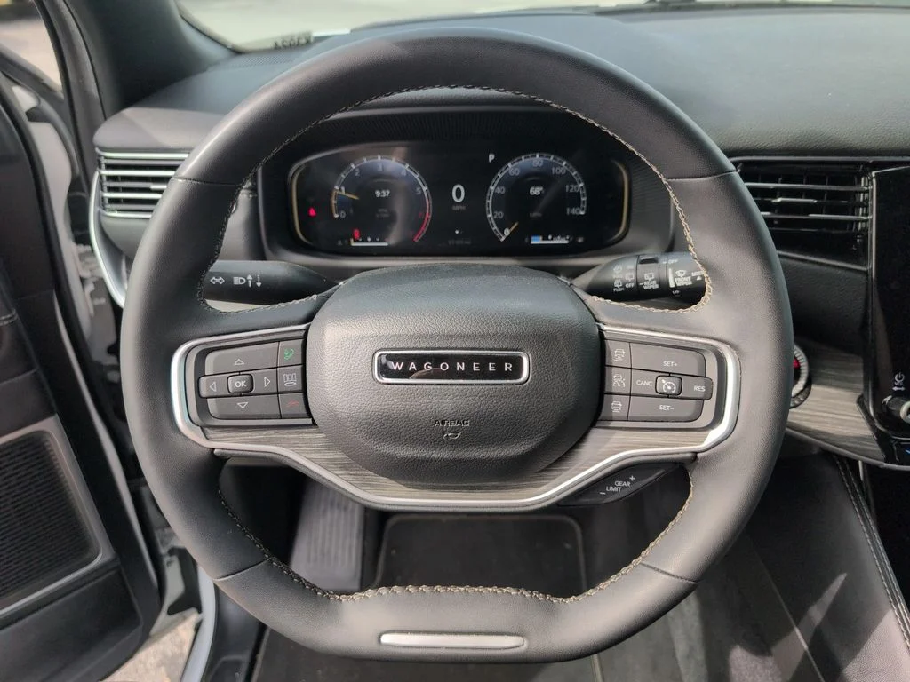 Used 2024 White Jeep Series III image 11