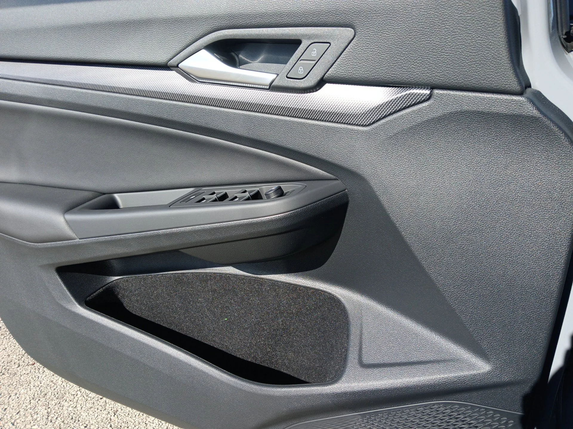 New 2026 Moonstone Gray Volkswagen 2.0T Autobahn image 17