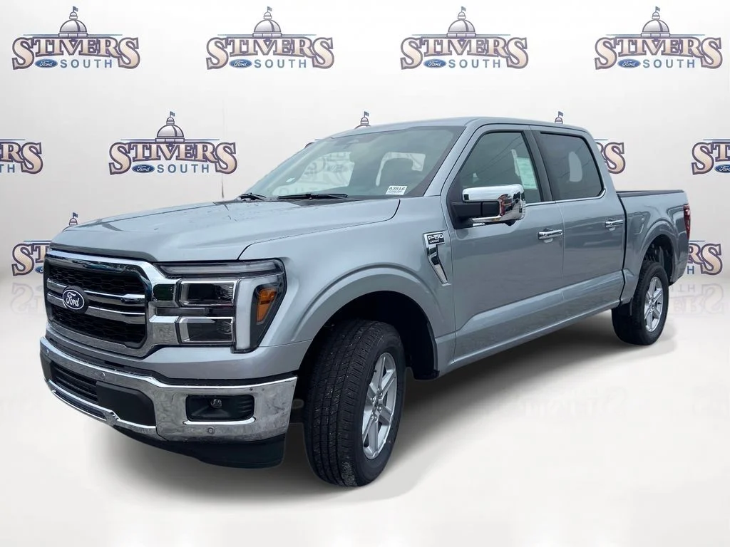 New 2026 Silver Ford Lariat image 5