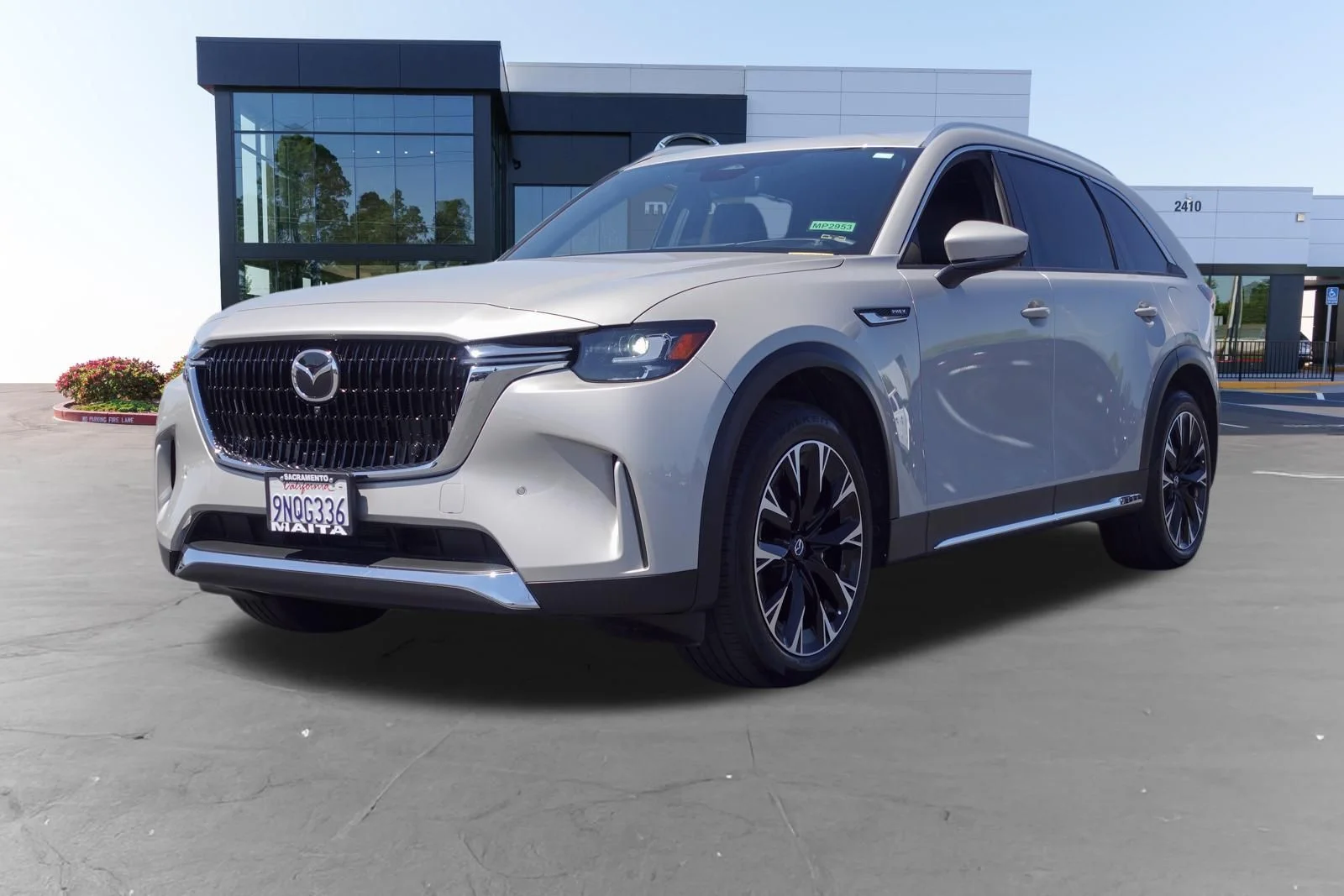 Certified Used 2024 Platinum Quartz Mazda Premium Plus image 9