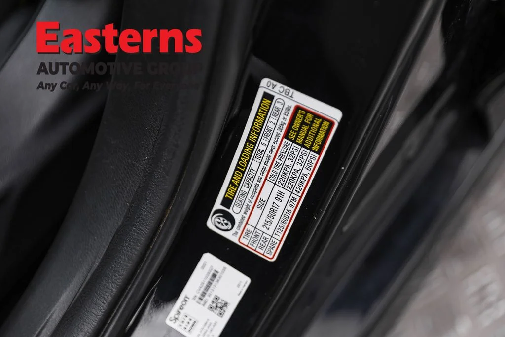 Used 2017 Black Honda Touring image 30
