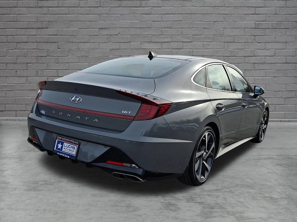 Used 2023 Hampton Gray Hyundai SEL Plus image 11