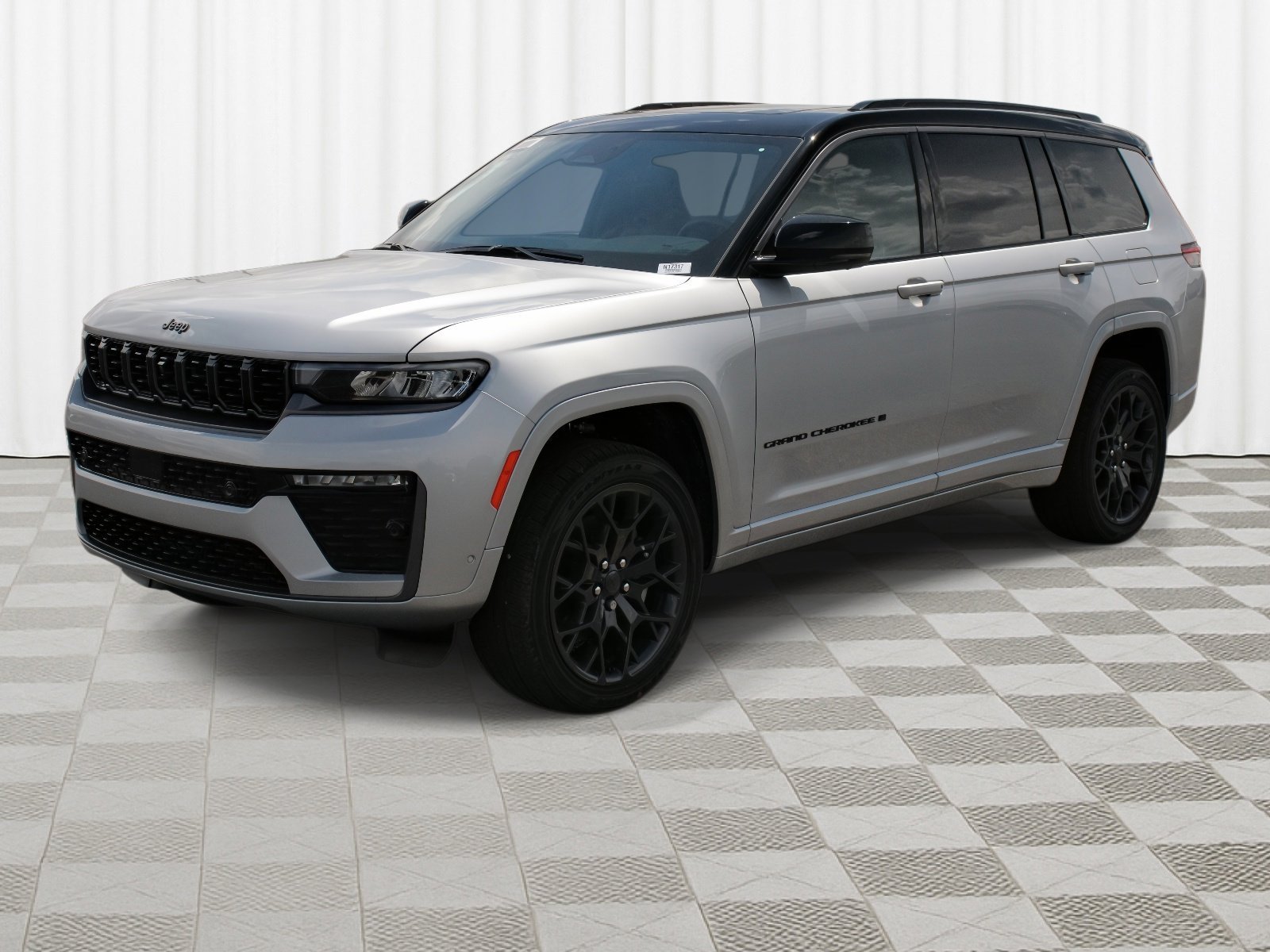 New 2026 Silver Zynith Exterior Paint Jeep Summit image 40