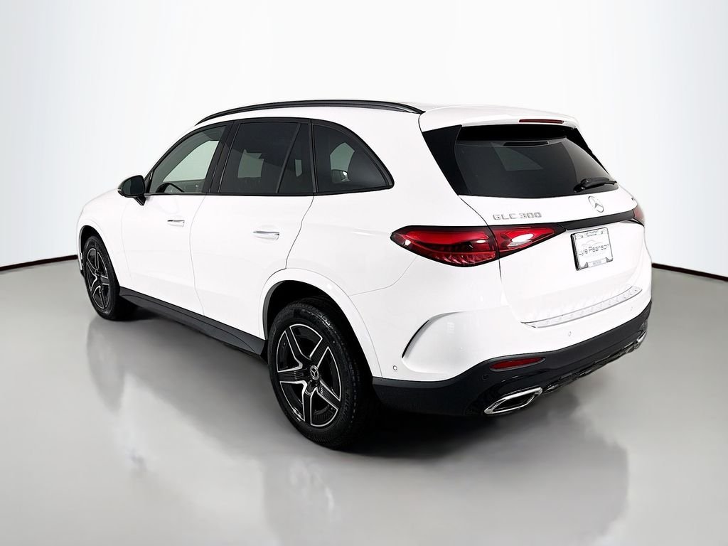 New 2026 Polar White Mercedes-Benz GLC 300 image 3