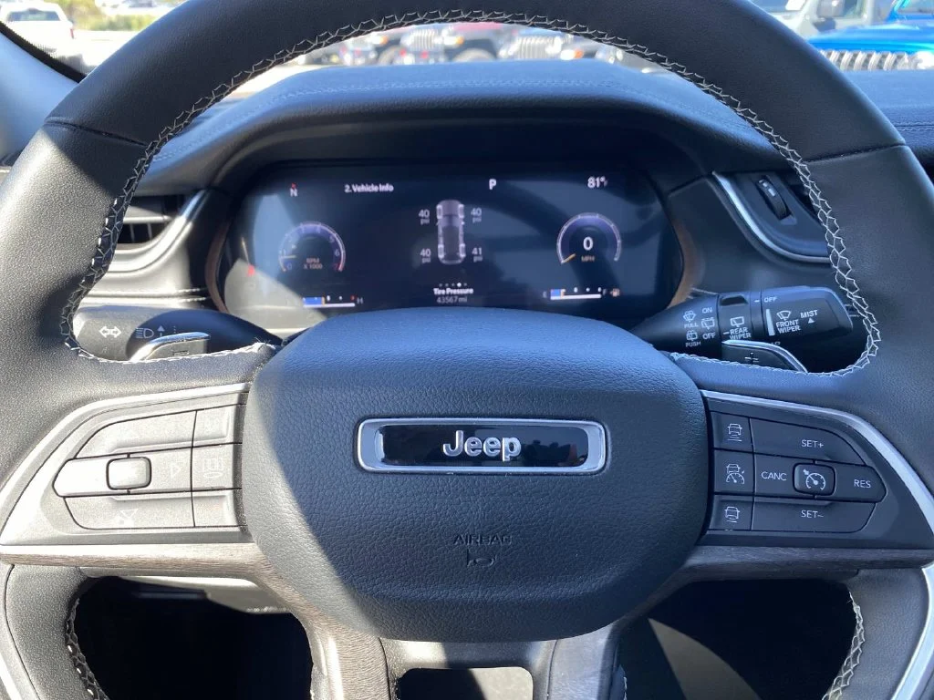 Certified Used 2023 Brown Jeep Limited image 16