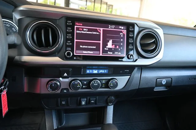 Used 2022 Gray Toyota SR5 image 25