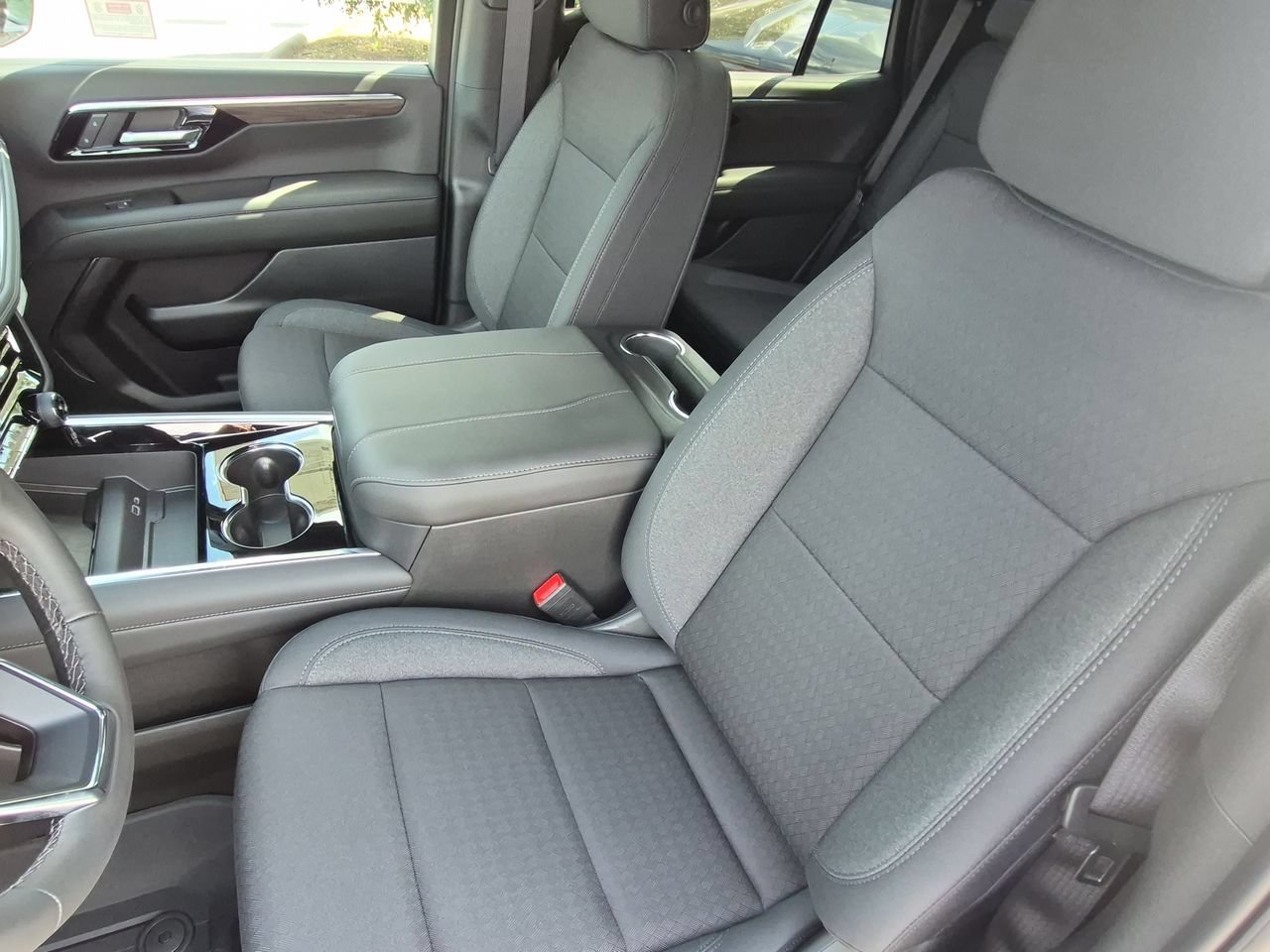 2026 Chevrolet Tahoe LS - Photo 19