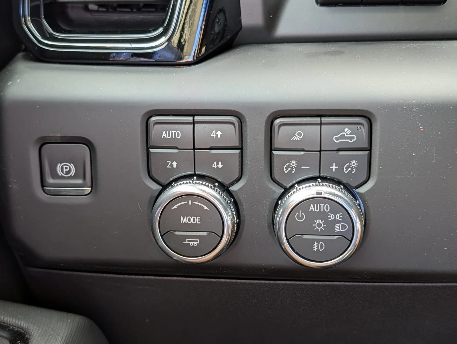 New 2026 Onyx Black GMC AT4X image 15