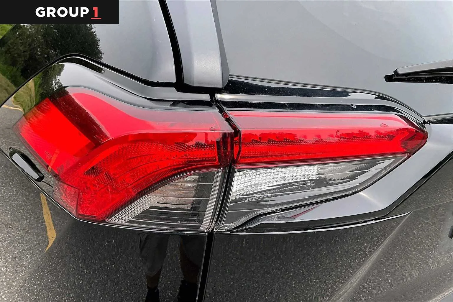 Used 2025 Midnight Black Metallic Toyota XLE image 28