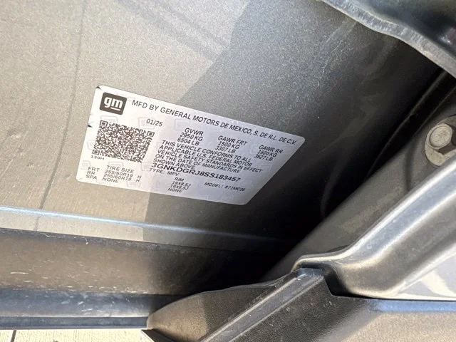 Used 2025 Gray Chevrolet LT image 18