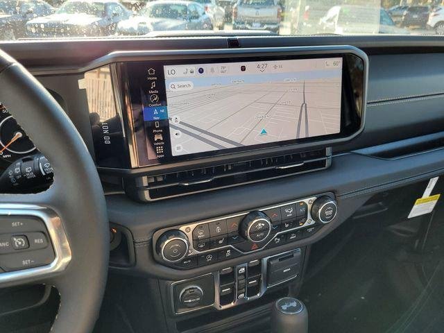 2025 Jeep Wrangler 4-Door Sahara - Photo 19