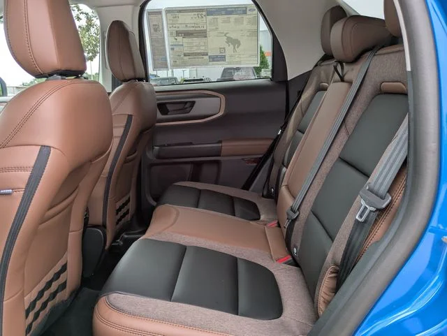 New 2026 Velocity Blue Metallic Ford Outer Banks® image 14