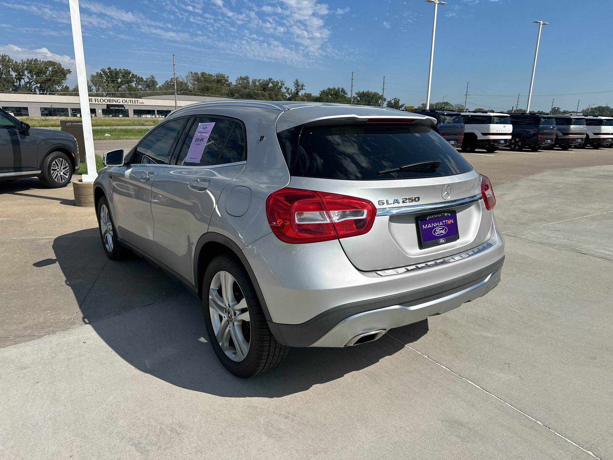 Used 2018 Polar Silver Metallic Mercedes-Benz 250 image 11