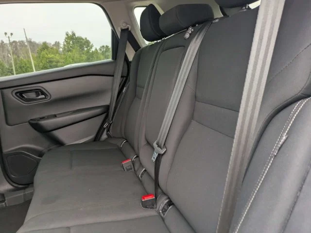 Used 2024 Silver Nissan S image 14