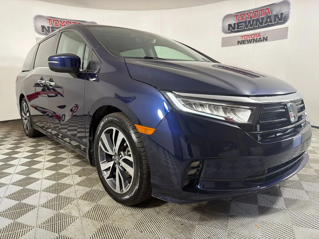 2021 Honda Odyssey Touring's photo