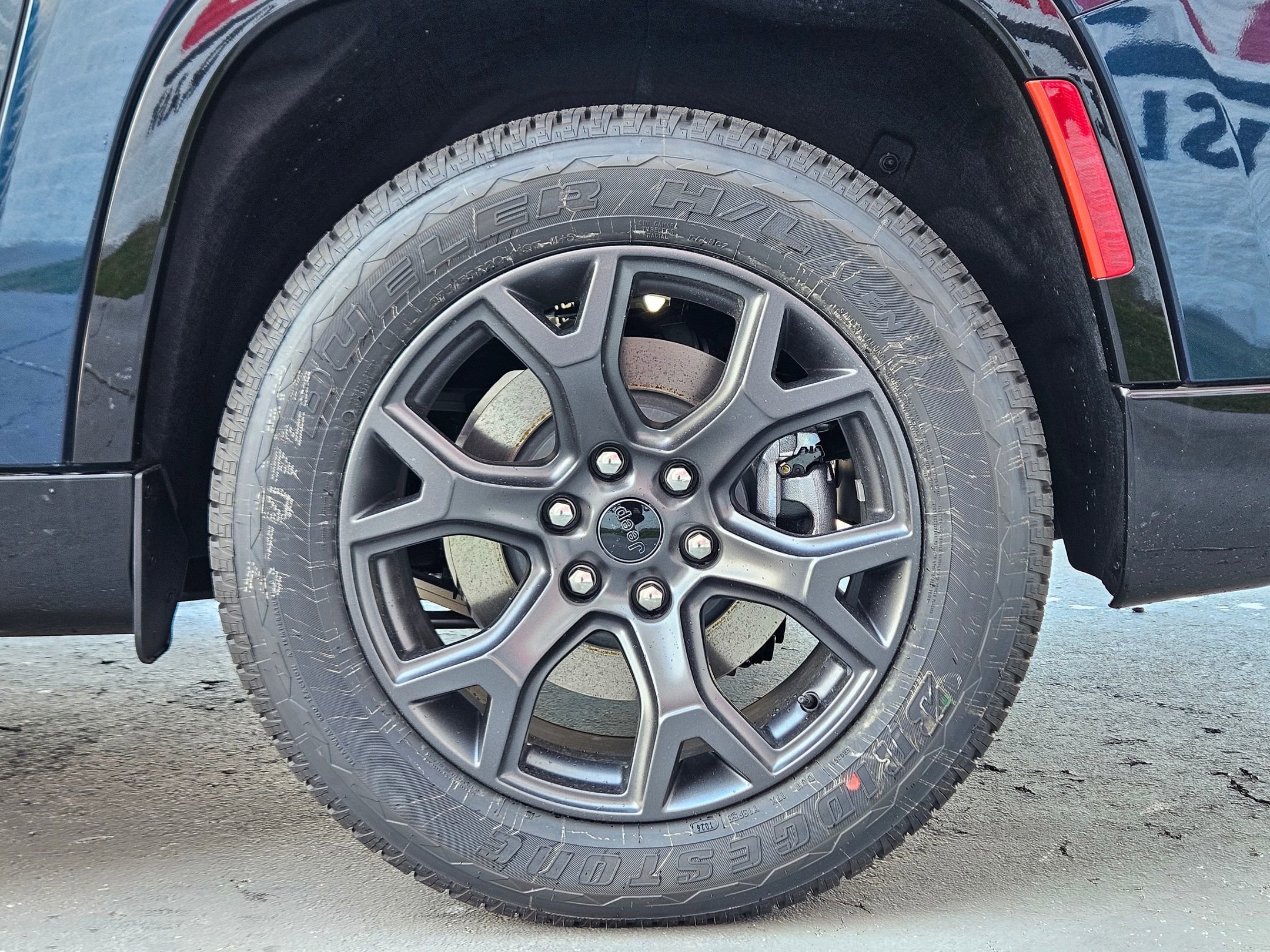 New 2026 Fathom Blue Pearl-Coat Exterior Paint (Late Availability) Jeep Limited Altitude image 25