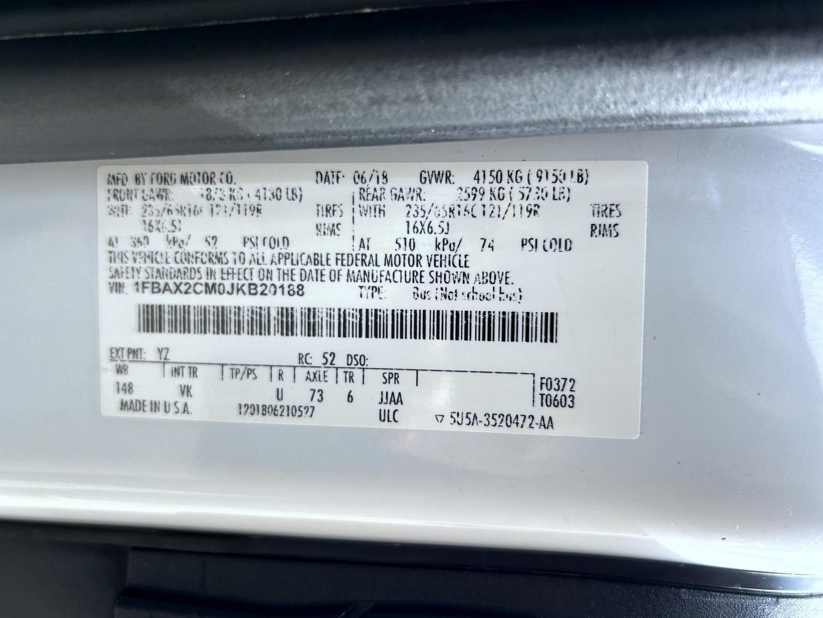 Used 2018 White Ford XL image 24