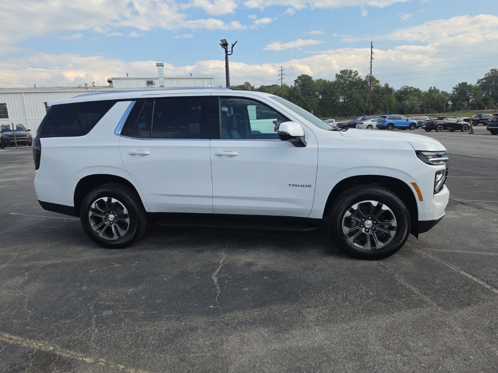 2027 Chevrolet Tahoe LT - Photo 13