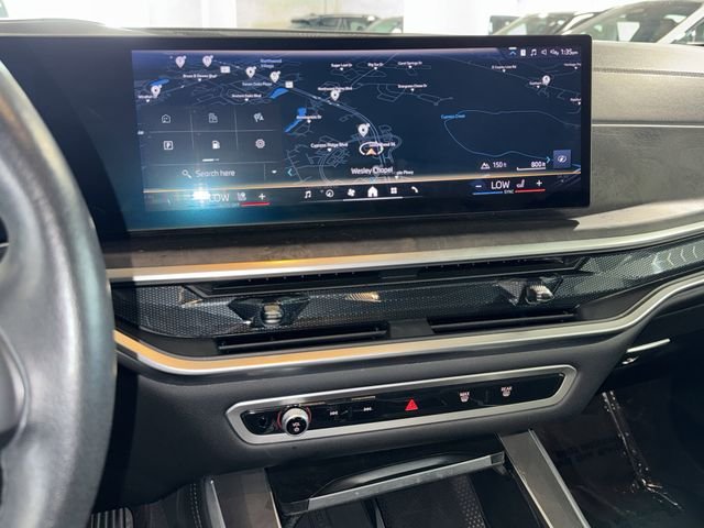 Used 2025 Black Sapphire Metallic BMW sDrive40i image 26