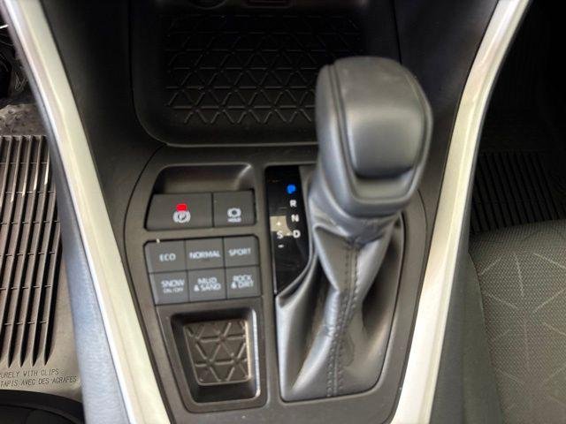 Certified Used 2023 RUBY FLARE PEARL Toyota  image 21