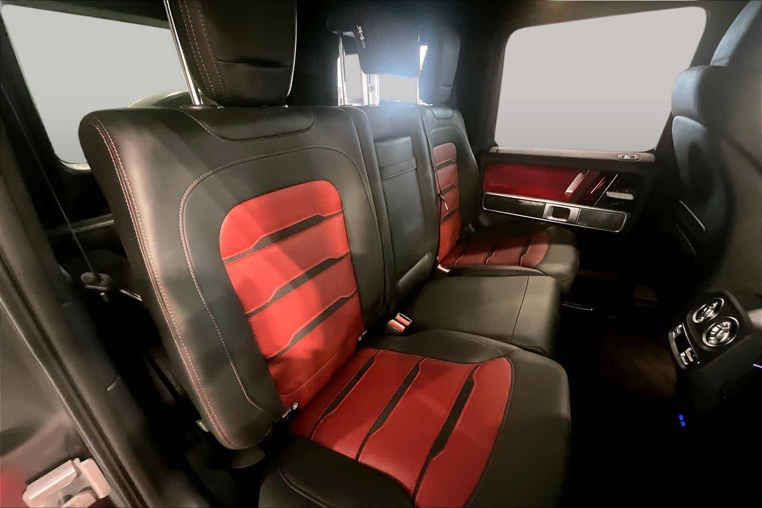 Used 2025 MANUFAKTUR Night Black magno Mercedes-Benz AMG® G 63 image 18