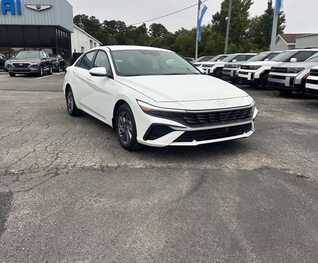 2026 Hyundai Elantra