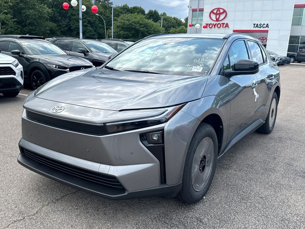 New 2026 Heavy Metal Toyota XLE image 3