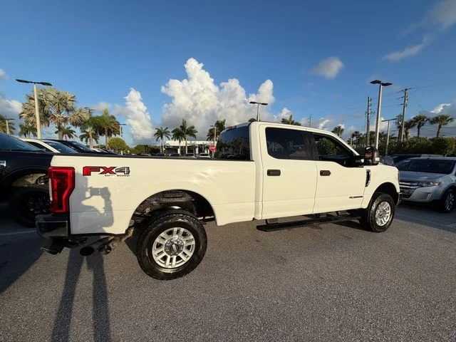 Used 2019 Oxford White Ford XLT image 14