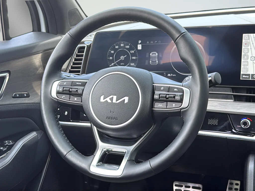 Used 2024 White Kia X-Pro image 19
