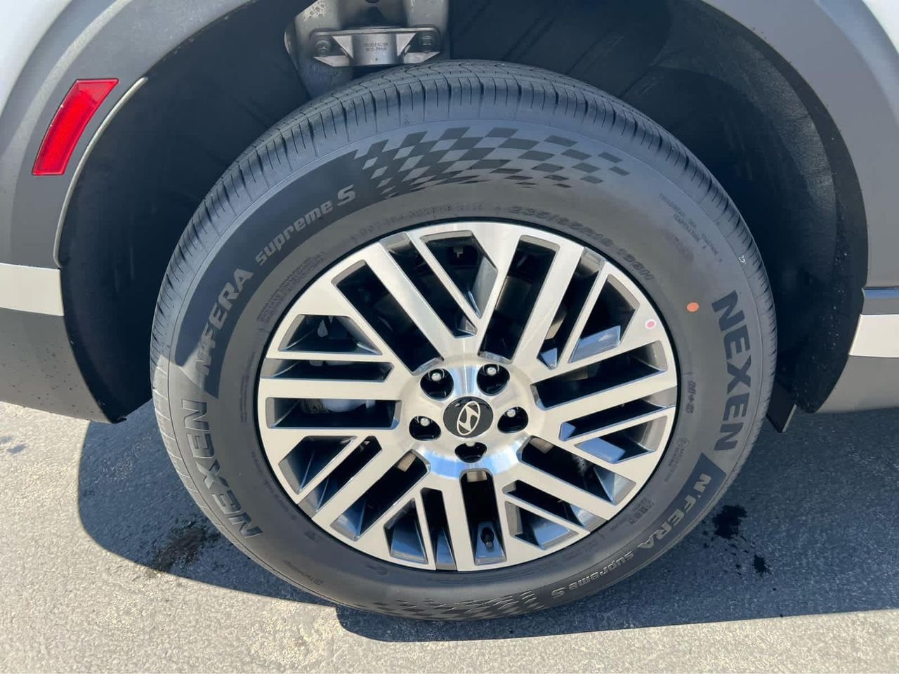 New 2026 Creamy White Pearl Hyundai SEL Premium AWD image 15