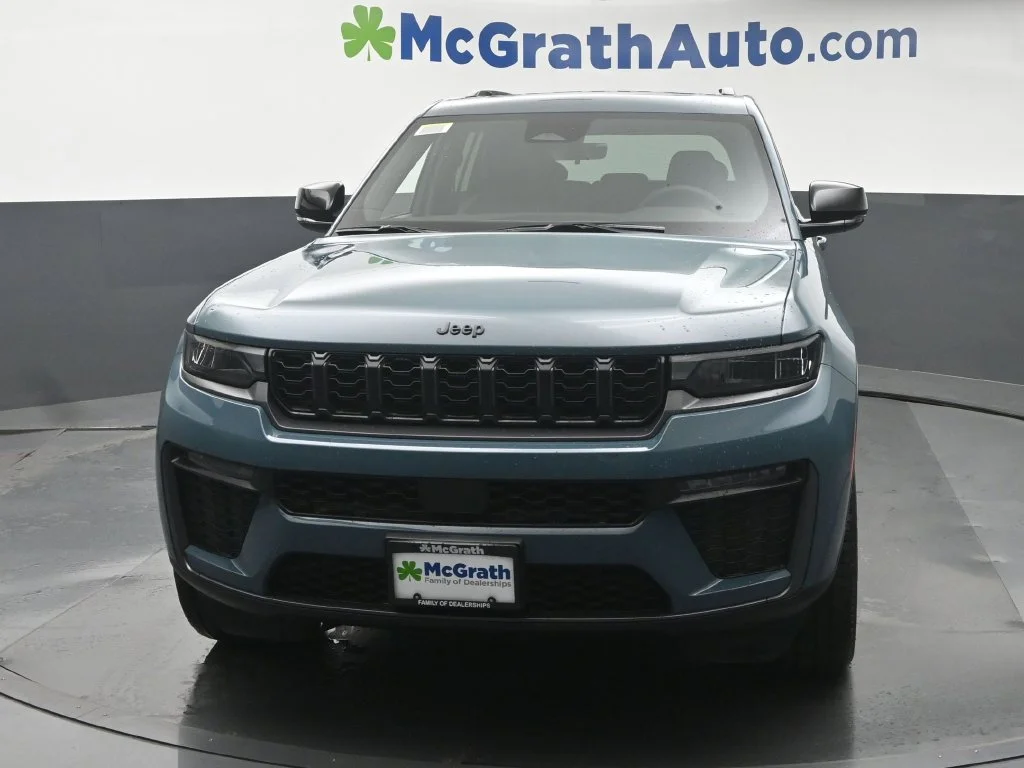 New 2027 Blue Jeep Limited image 5