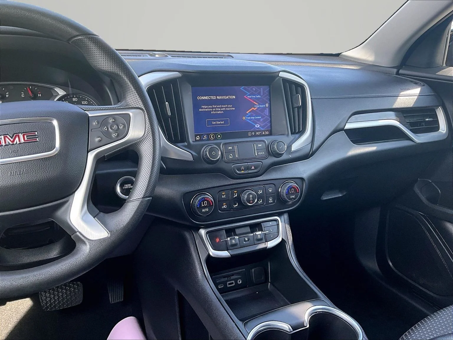 Used 2022 Black GMC SLE image 7