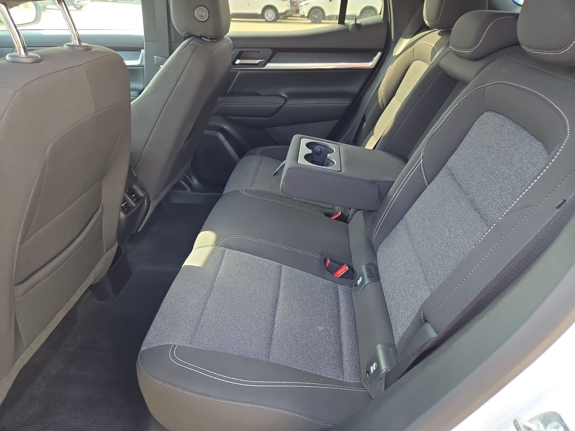 Used 2026 Summit White GMC FWD Elevation image 27