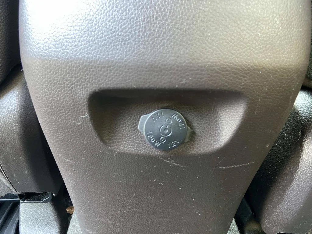 Used 2017 White Hyundai 2.4 Base image 17