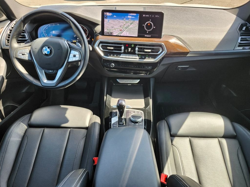 Used 2023 White BMW xDrive30i image 15
