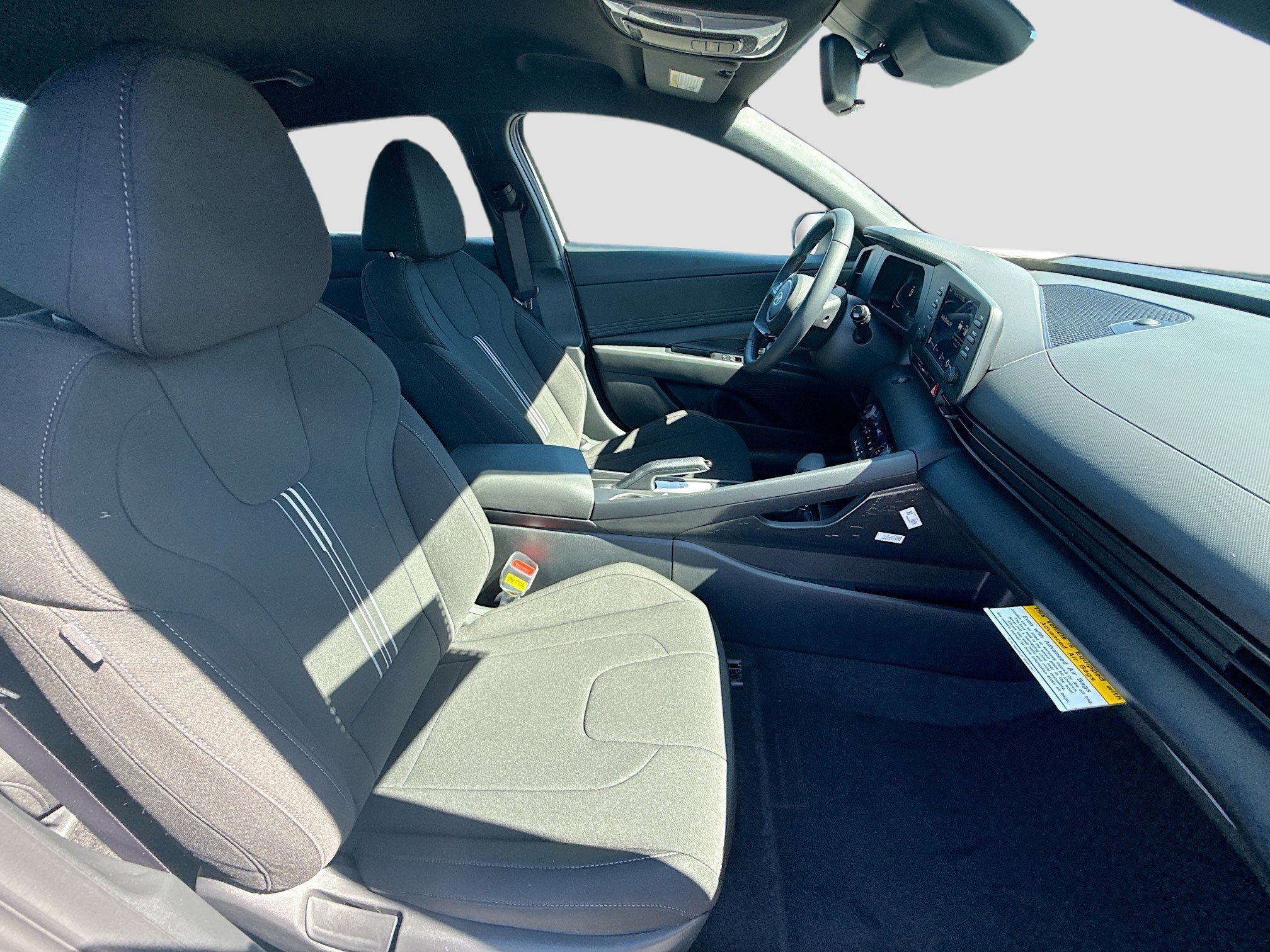 New 2026 Serenity White Hyundai SEL Sport image 44