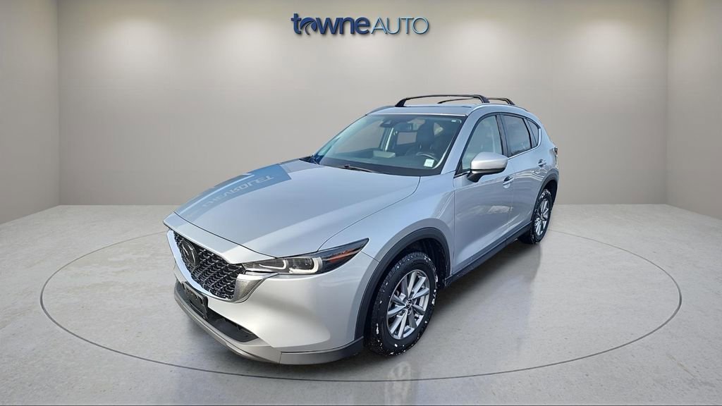 2022 Mazda CX-5 S Preferred package