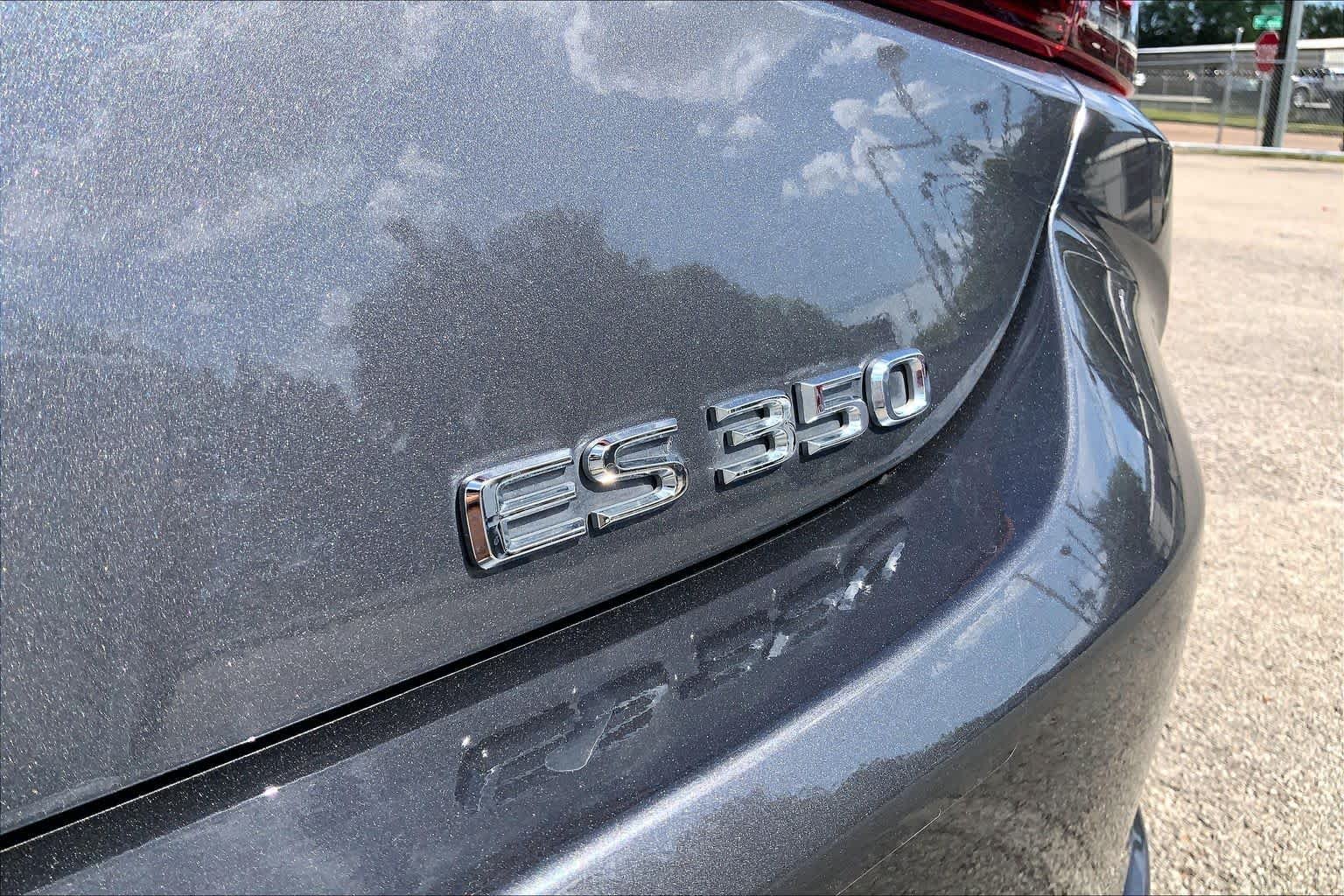 Used 2025 Cloudburst Gray Lexus  image 30