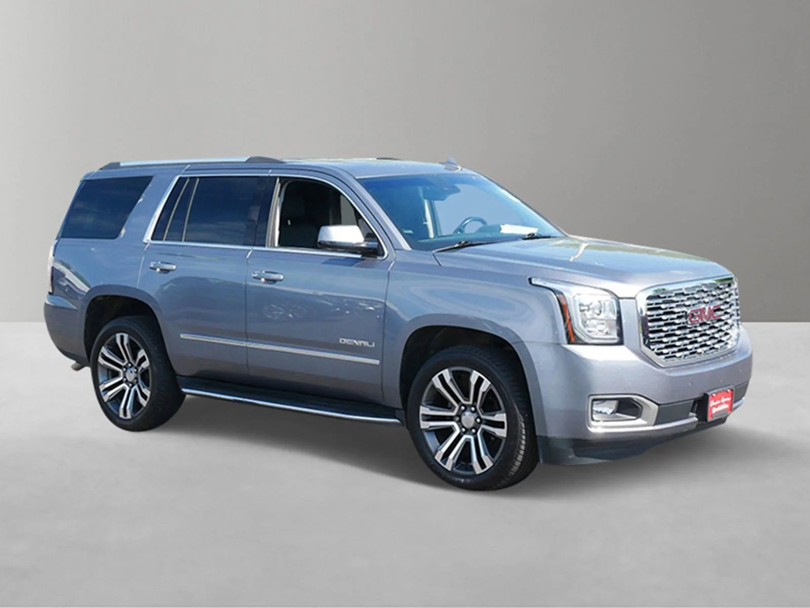 Used 2018 GMC Yukon Denali with VIN 1GKS2CKJ8JR391992 for sale in White Bear Lake, Minnesota