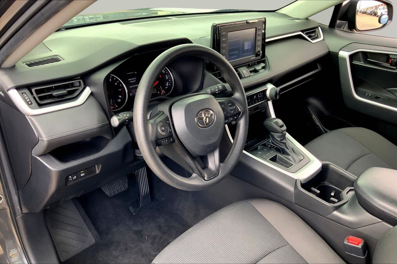 Used 2022 Magnetic Gray Metallic Toyota LE image 17