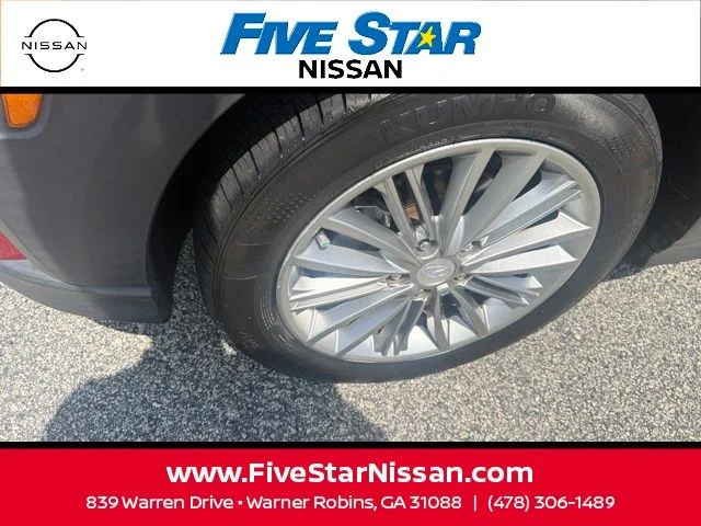 Used 2021 Red Hyundai SEL image 26