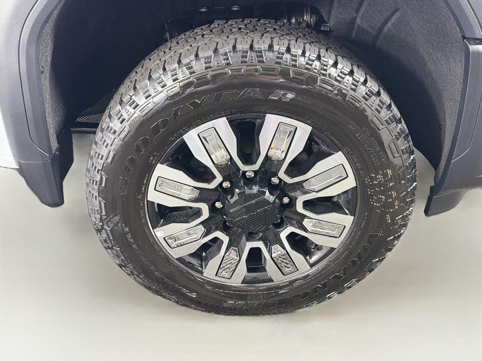 New 2026 Glacier White Tricoat GMC Denali image 37