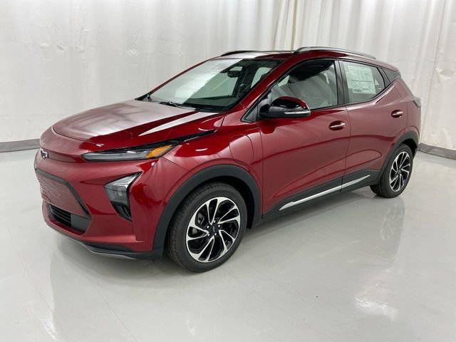 Used 2023 Chevrolet Bolt EUV Premier with VIN 1G1FZ6S00P4119677 for sale in Waterbury, CT
