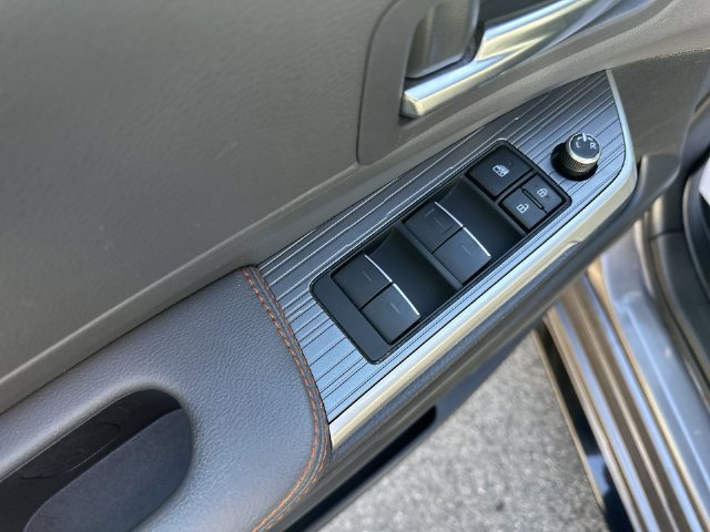 Used 2022  Toyota XSE image 17